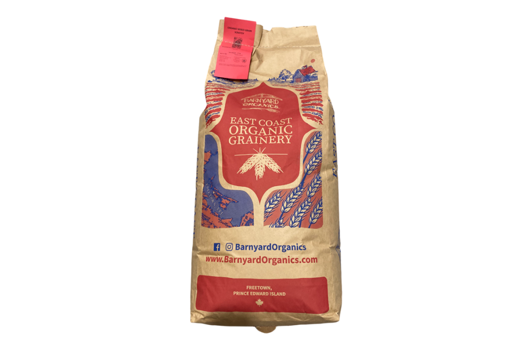 Barnyard Organics Mixed Grain Scratch 25KG - Batch# FM29425437